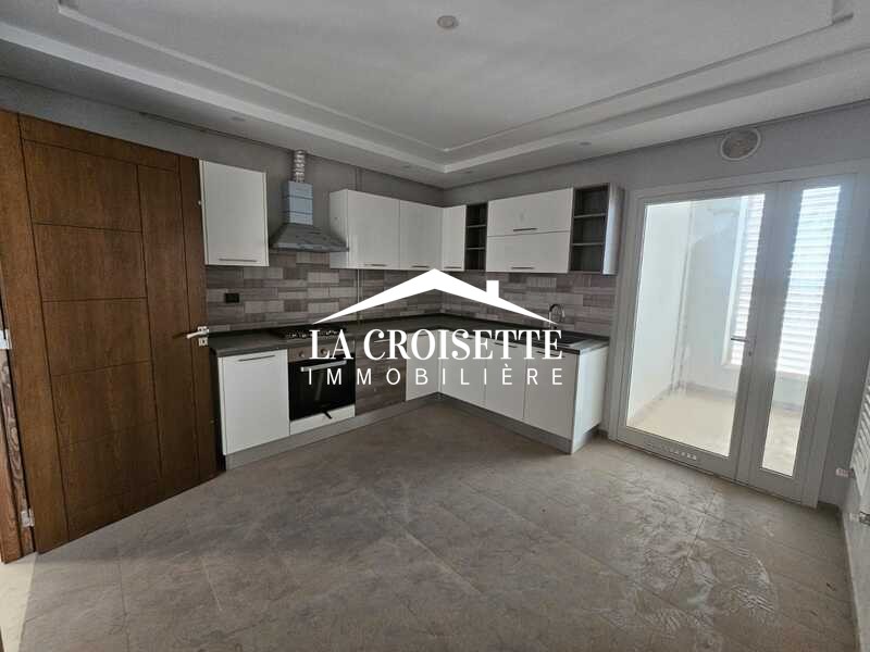 Appartement S+4 à Ain Zaghouan El Wahat